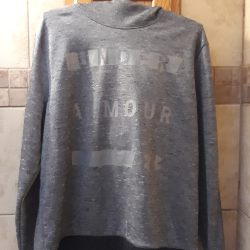 Underarmour hoodie worn 2 times